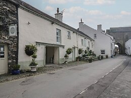 Flat 4 Tower House