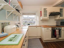 Flat 4 Tower House