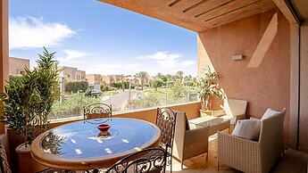Elegant Apartment with Panoramic View