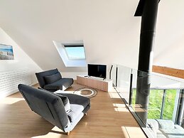 Architect-designed Villa With sea View