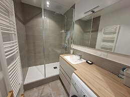 100m From the Sandy Beach in Plougonvelin