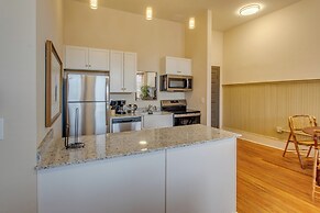Walk to Shops & Restaurants! Dtwn Florence Unit