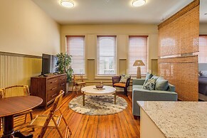 Walk to Shops & Restaurants! Dtwn Florence Unit