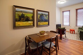 Great for Med Professionals! Dtwn Florence Condo