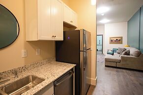 Walkable Couples Retreat in Downtown Florence