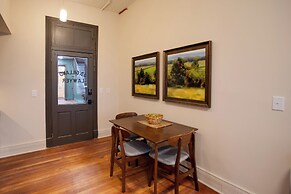 Great for Med Professionals! Dtwn Florence Condo