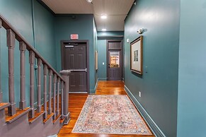 Great for Med Professionals! Dtwn Florence Condo