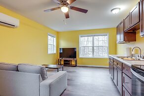 Downtown Ashland & Central Park! Fresh Condo