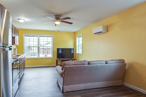 Explore Downtown Ashland! Cozy + New Apartment