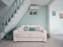 Light Filled Property Near Sea