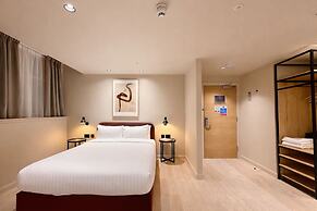 VCity Suites at Teachers