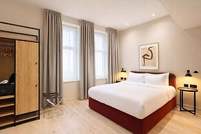 VCity Suites at Teachers
