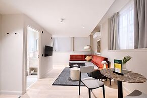 VCity Suites at Teachers