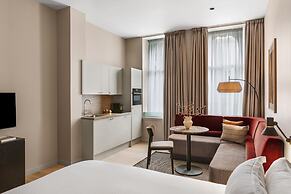 VCity Suites at Teachers