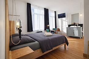 La Maison Fives