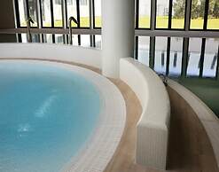 Large Apartment With sea View, Indoor Pool