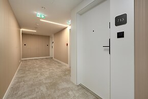 Large Apartment With sea View, Indoor Pool