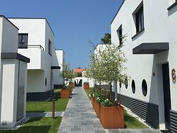 Villa in Anglet Between Ocean, Forests