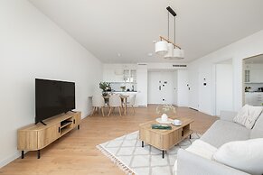 Apartment With Direct sea View