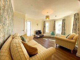Ockendon House Apartment A