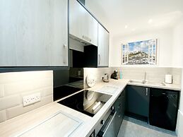 Ockendon House Apartment A