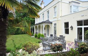 St Elizabeth's House