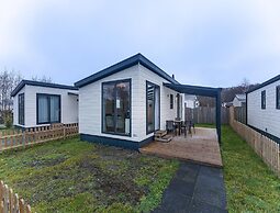Bright Beachside Base in Burgh-haamstede