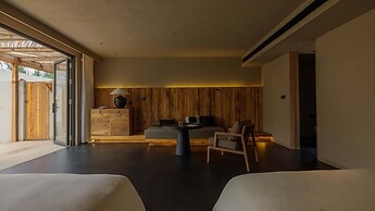 Weizhou Island Coral Reef Hotel
