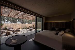 Weizhou Island Coral Reef Hotel