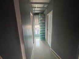 Charinsup Pinklao hotel