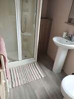 Marton Mere Holiday Village - Holiday Accommodation 17751