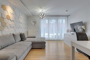 Szafarnia 1 by Grand Apartments