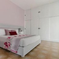 Equinox house