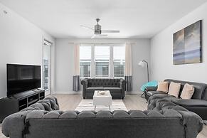 Affordable 2-bedroom Fishers Pool View