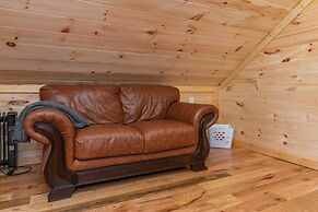 Hot Tub, Wifi & Pet-friendly - Pilot Point