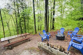 Hot Tub & Wifi - Hidden Chalet Red River Gorge, KY