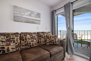Walkout Beachfront Condo: Pointes North Resort 106