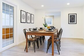 Marbella Lane - 4BR Alluring Home