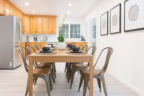 Marbella Lane - 4BR Alluring Home