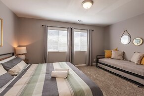 @ Marbella Lane - Seaside Retreat Laundry + P
