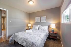 @ Marbella Lane - Seaside Retreat Laundry + P