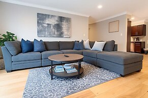 @ Marbella Lane - Seaside Retreat Laundry + P