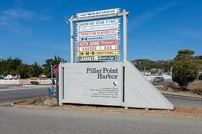 @ Marbella Lane - Seaside Retreat Laundry + P