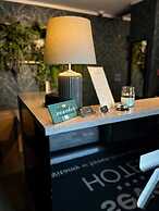 Hotel Seven