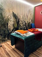 Hotel Seven