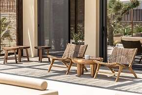 Elea Luxury Suites
