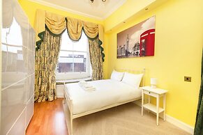 Stylish Southside Flat Near Old Town