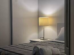 Designer Living - Near Rogers Centre