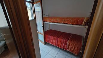 Beachside Apartment With Parking