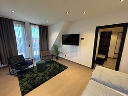Parzivita Boutique Suites